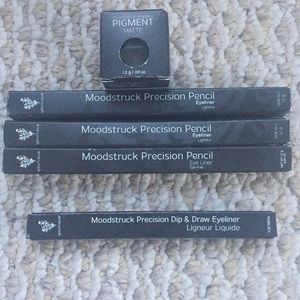 Liner set (4 liners) and free shadow